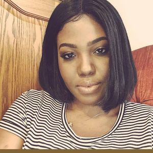 Meet your Posher, Amelia